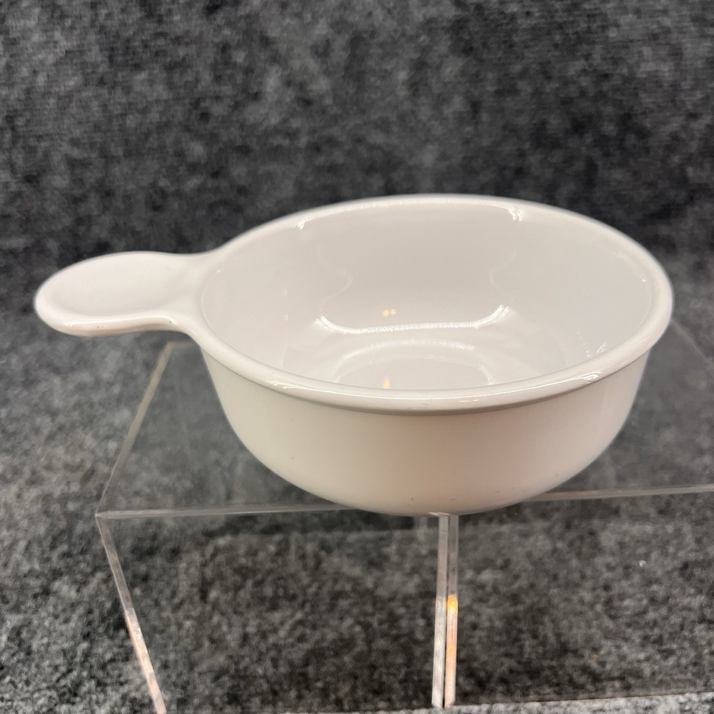 White Corning Ware P-150-B Grab It Bowl NO LID 550 ml / 18 oz